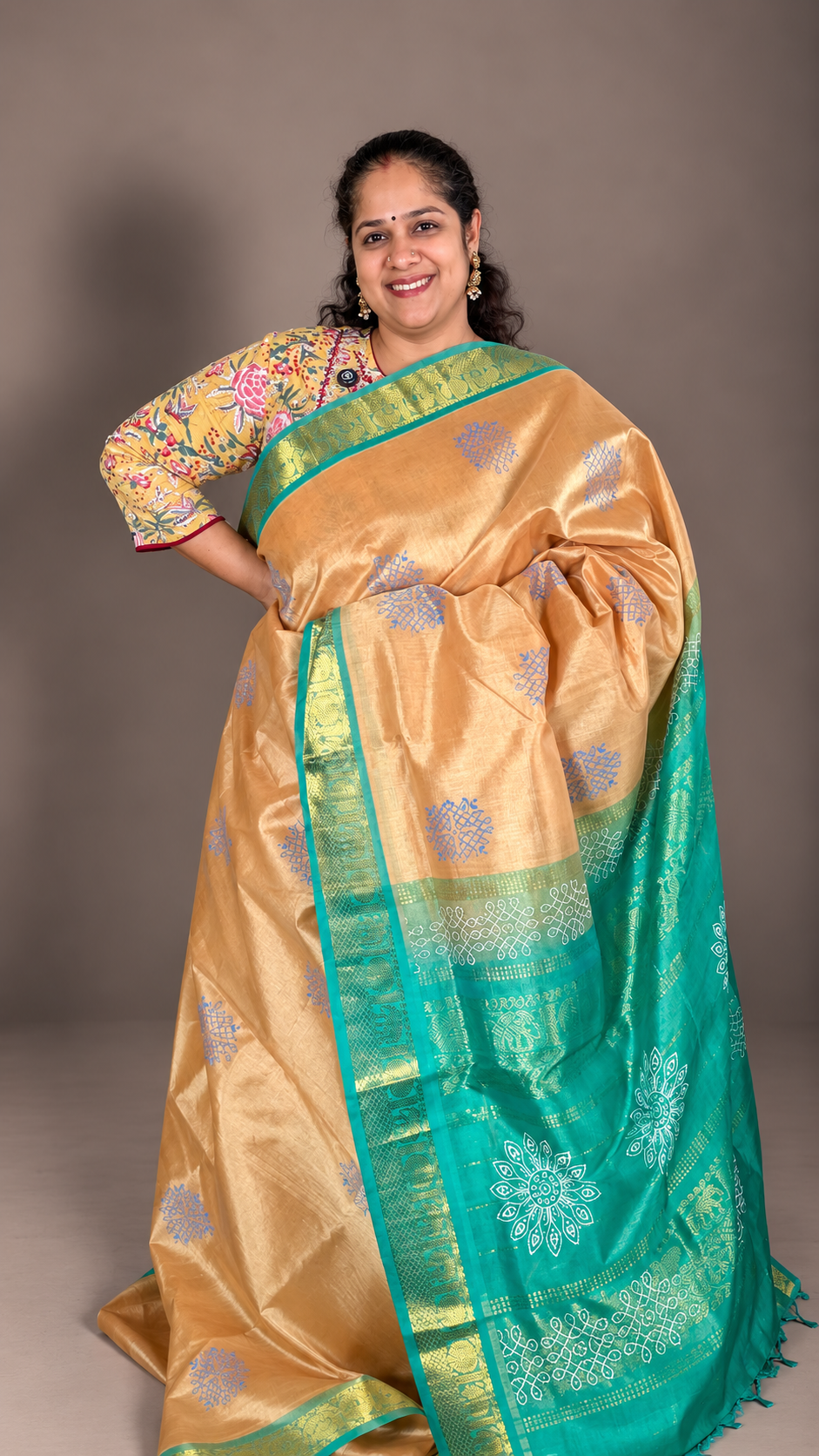Sandal with Aqua Green- Kolam Saree