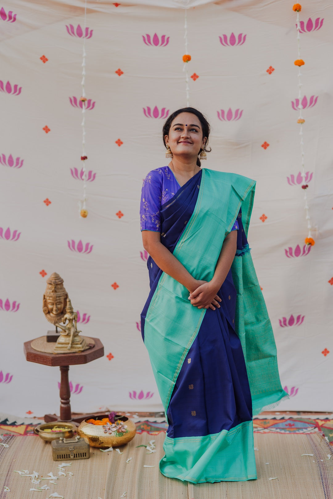 MS Blue with turquoise blue annam, chakram motifs with vaira oosi border