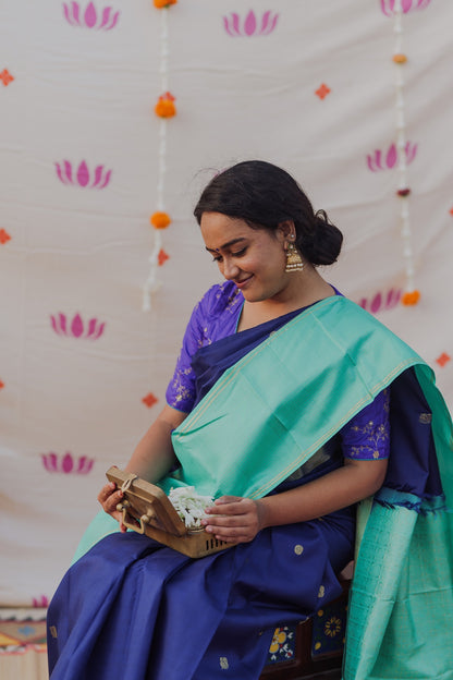 MS Blue with turquoise blue annam, chakram motifs with vaira oosi border