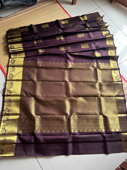 Coffee brown square buttas, mango border