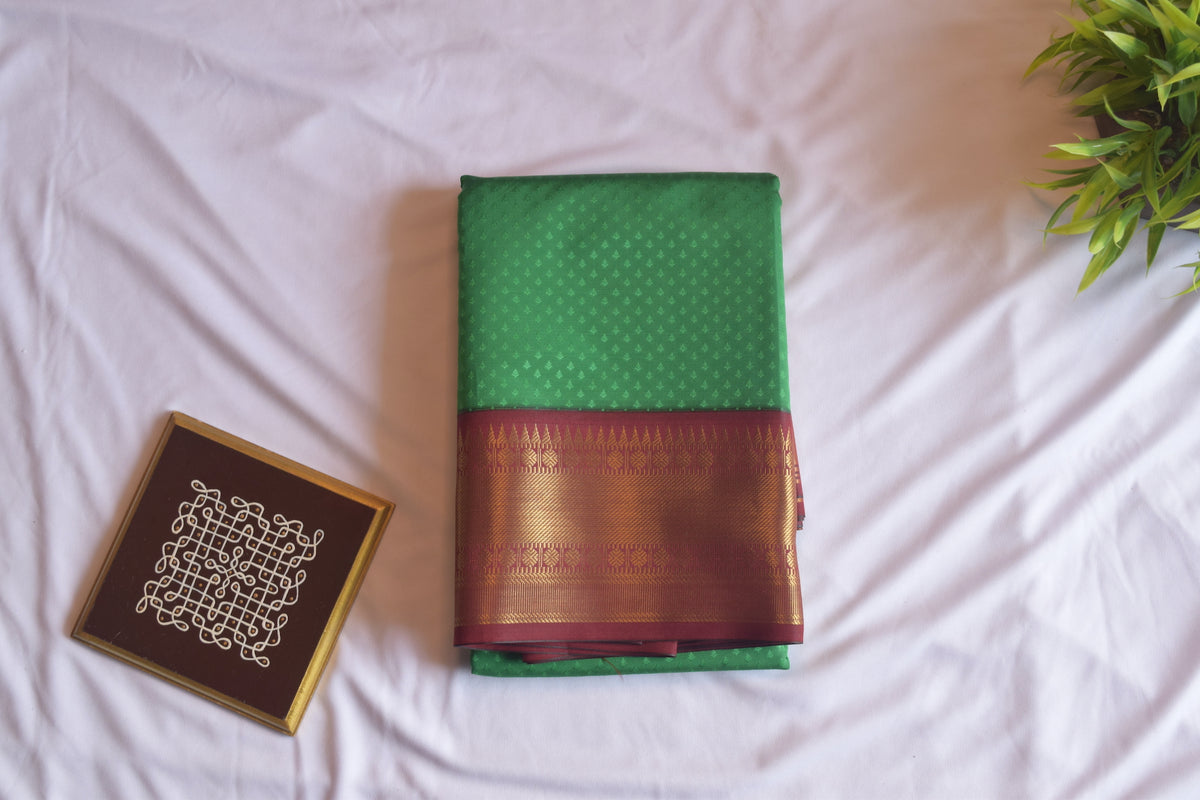 Dark Green & Brown Kanchipuram Semi Silk Saree