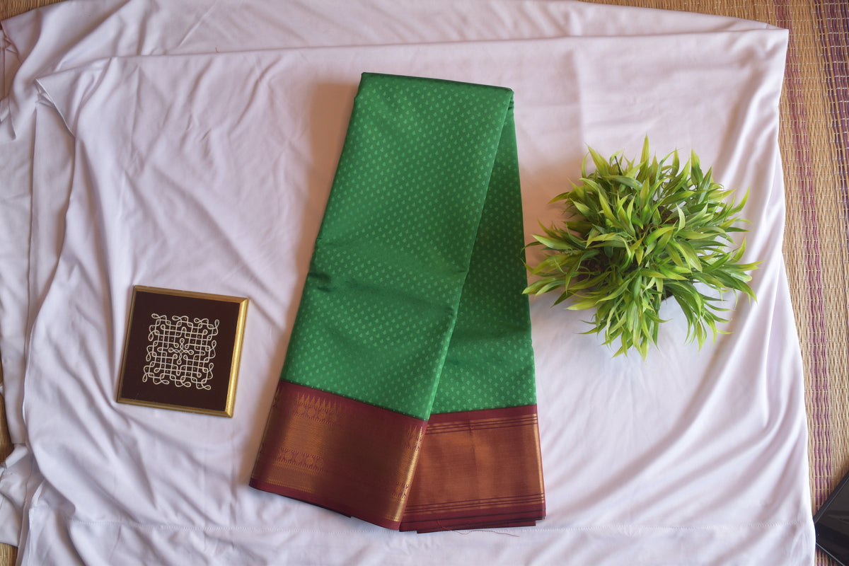Dark Green & Brown Kanchipuram Semi Silk Saree
