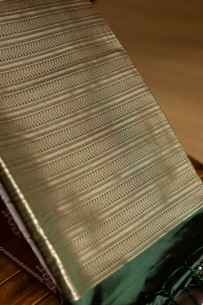 Mauve Semi Soft Silk Saree with Bottle Green Pallu
