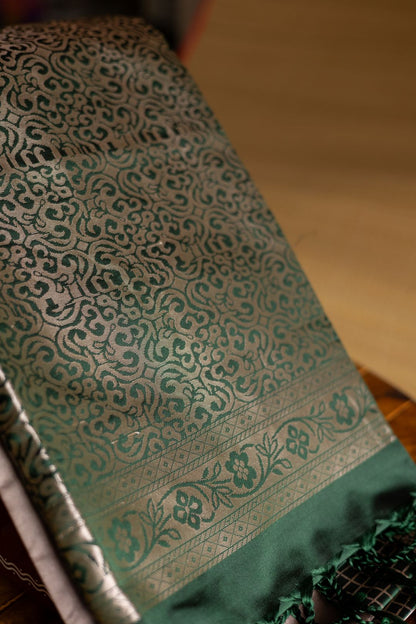 Metallic Grey Semi Soft Silk Saree with Bottle Green Pallu