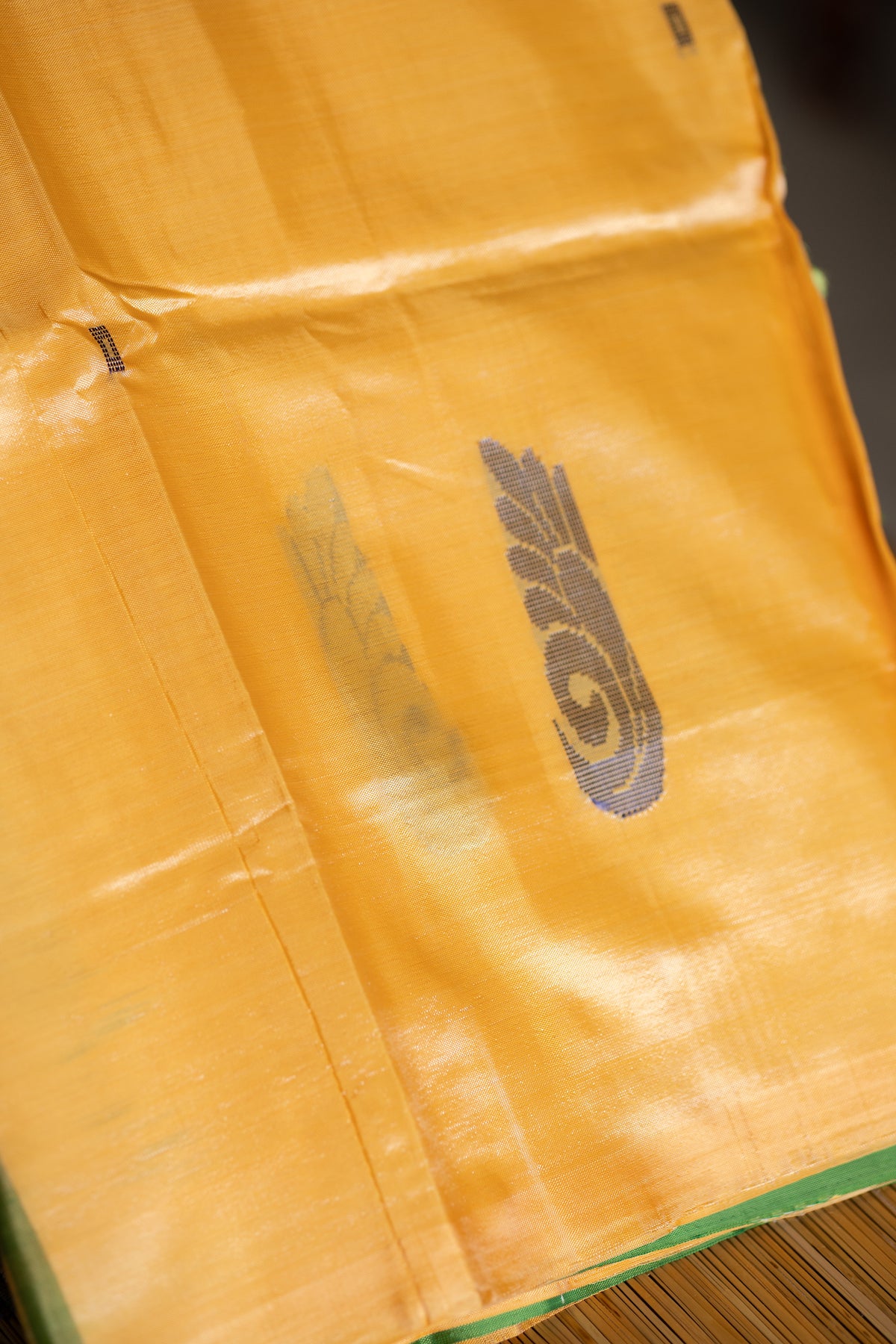 Sandal Chinnalampattu Saree with Dark Leaf Green