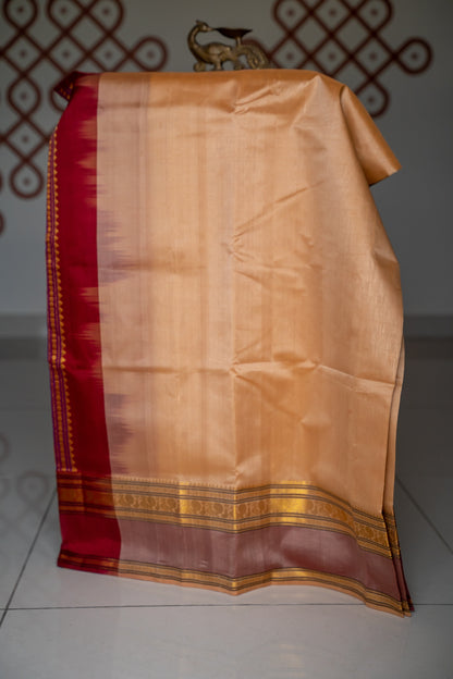 Cream with maroon rettaipet border