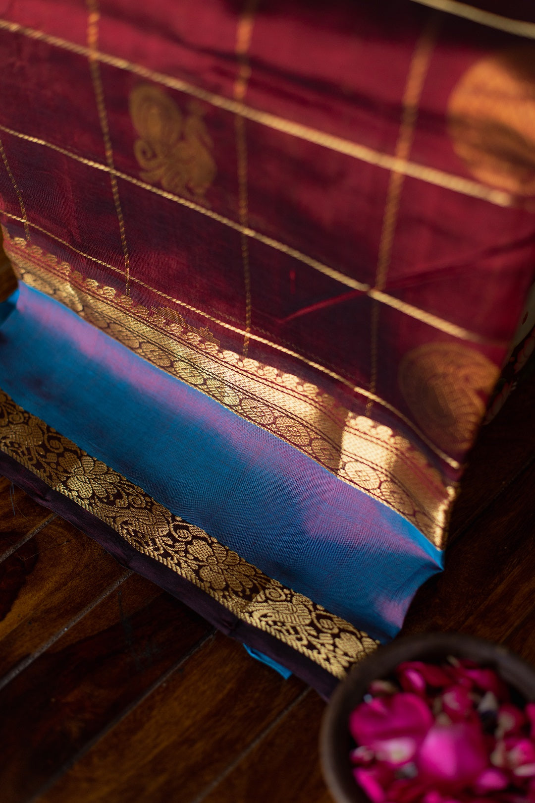 Maroon with azure blue - Peacock & mango butta checks - with rettaipet border