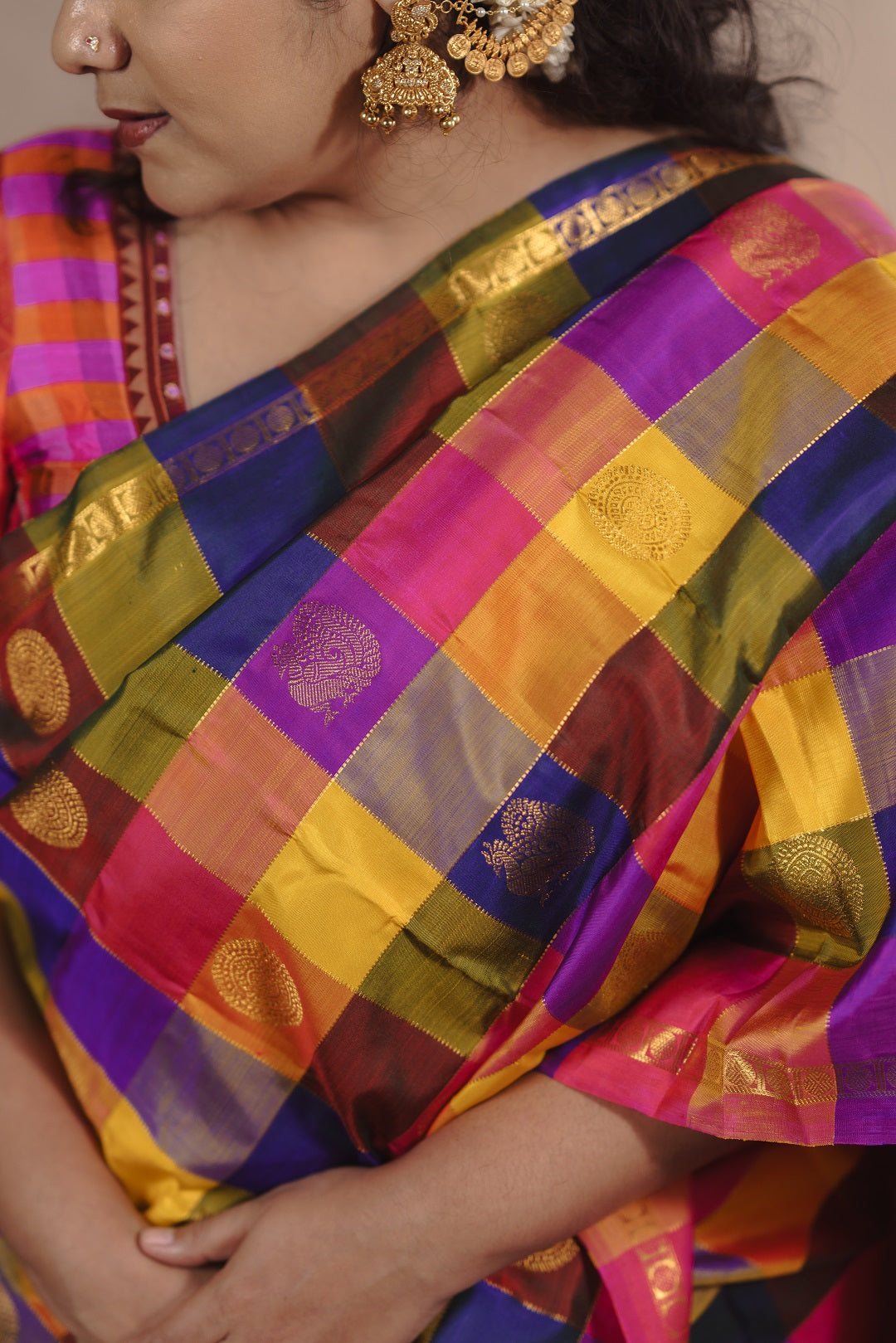 Traditional Paalum pazhamum checks with Hot pink Pallu & Rutraksham Border