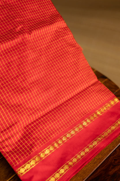 Kumkum Red Arani Semi Silk Cotton Muthukattam Saree with Rettaipettai Border