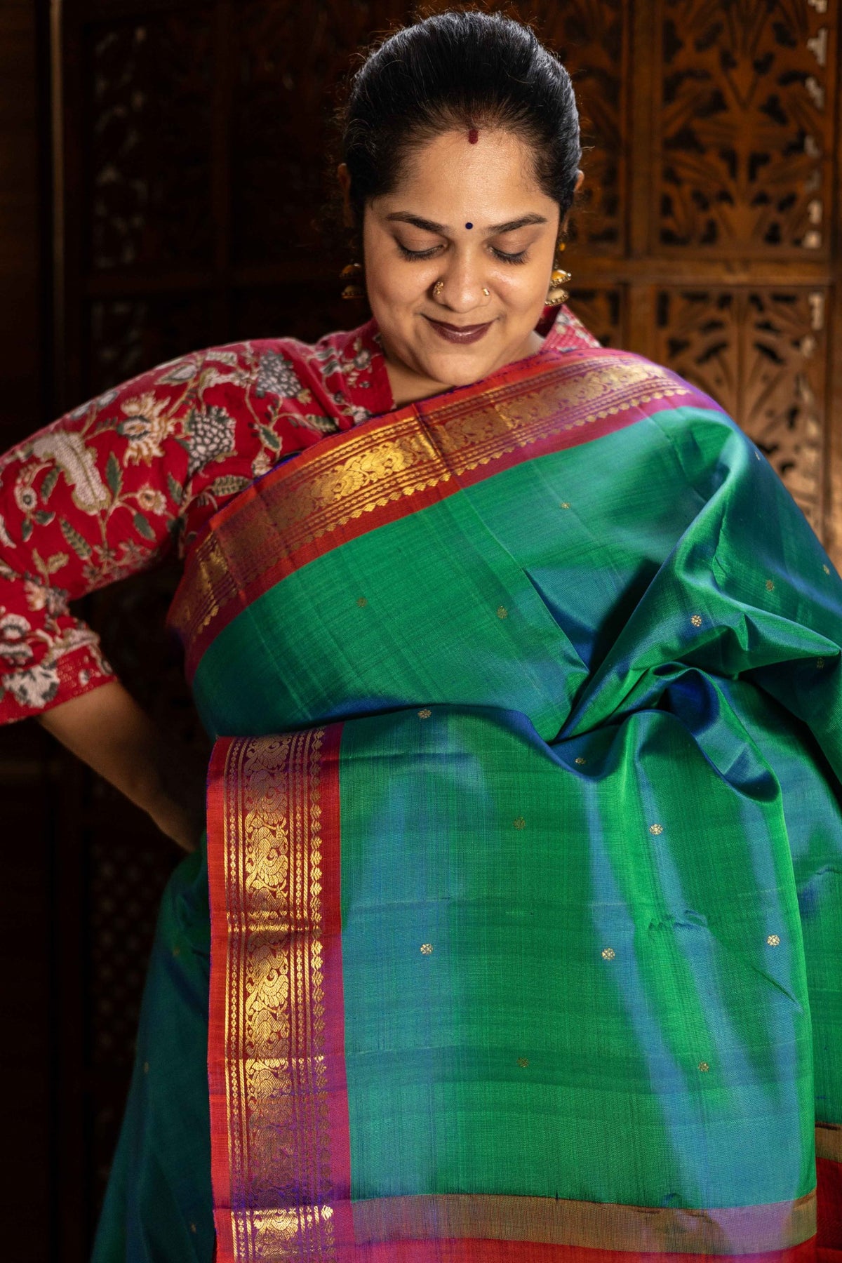 Mayil Kazhuthu Green with Orangish Pink Mayil Border (PREORDER)