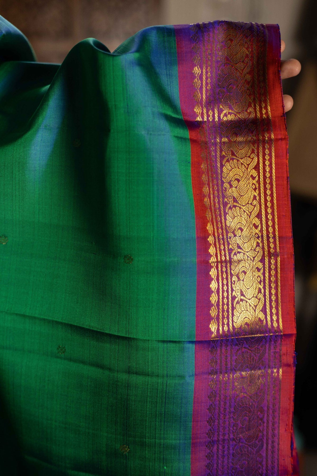 Mayil Kazhuthu Green with Orangish Pink Mayil Border (PREORDER)
