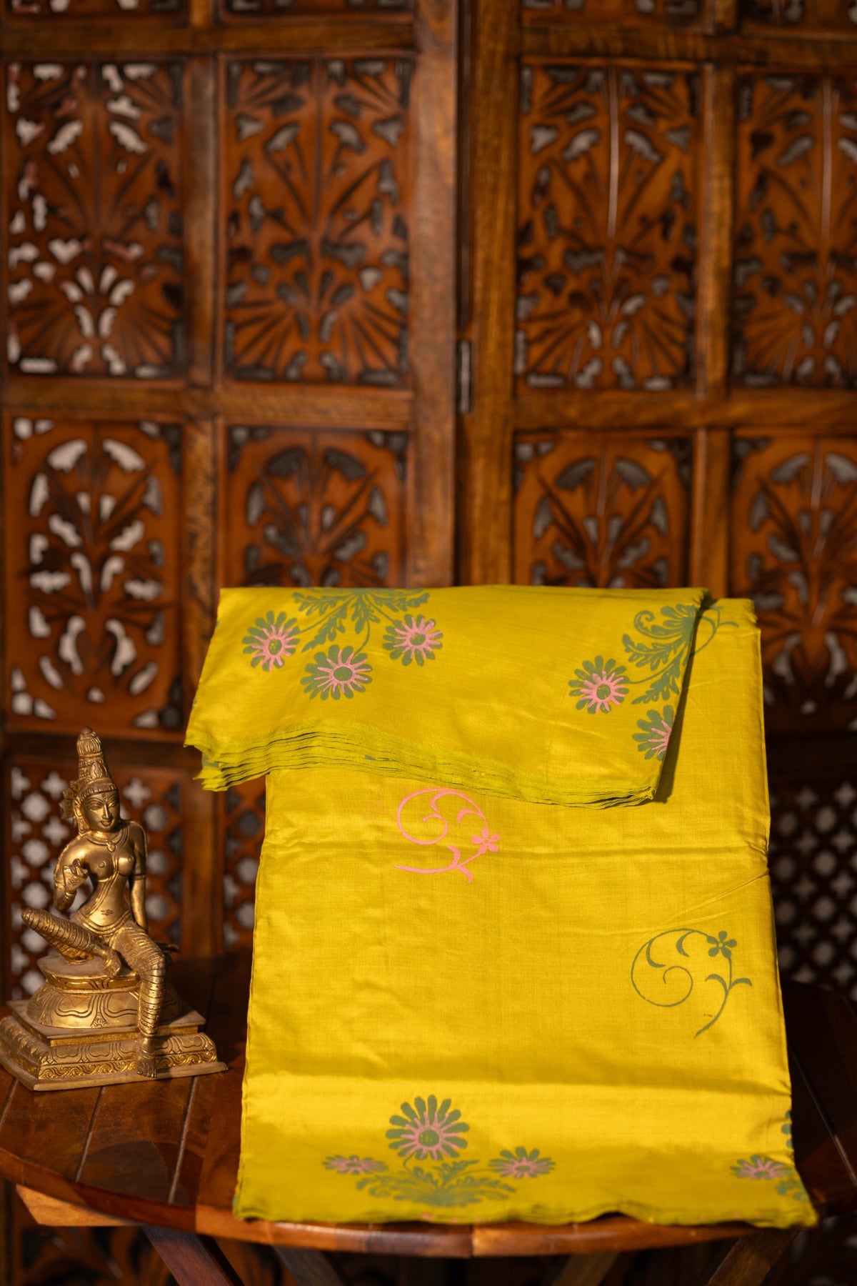 Cardamom Green Printed Semi Silk Cotton Saree – Pairs with Mehendi Green Blouse