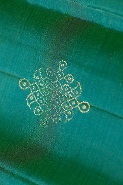 Signature Kolam Soft Silk- Mayilkazhuthu Green