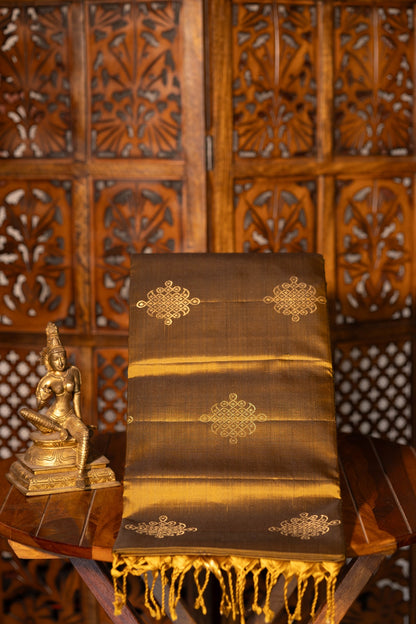 Signature Kolam Soft Silk- Golden Vendhayam