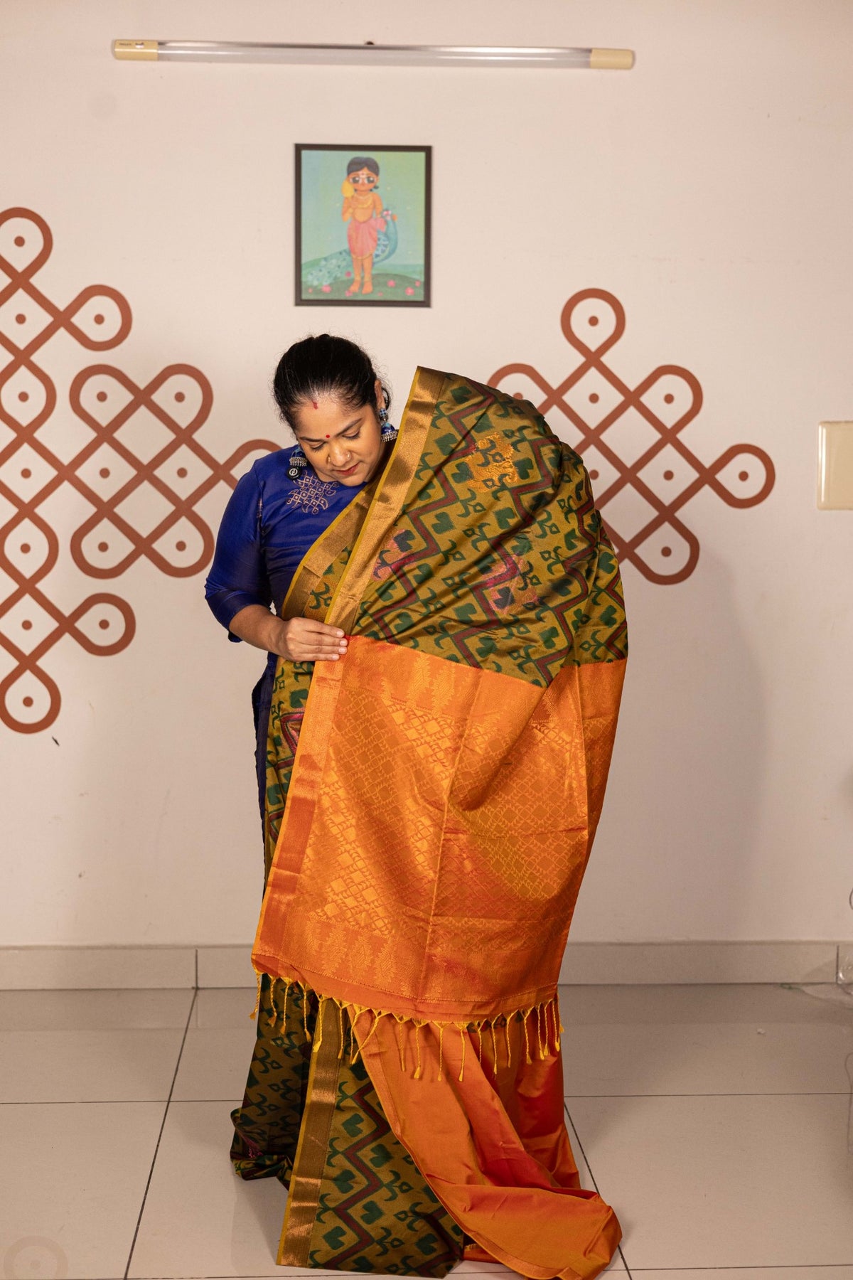 Pochampally printed Semi Soft Silk Saree -Dual Shade Green with Orange
