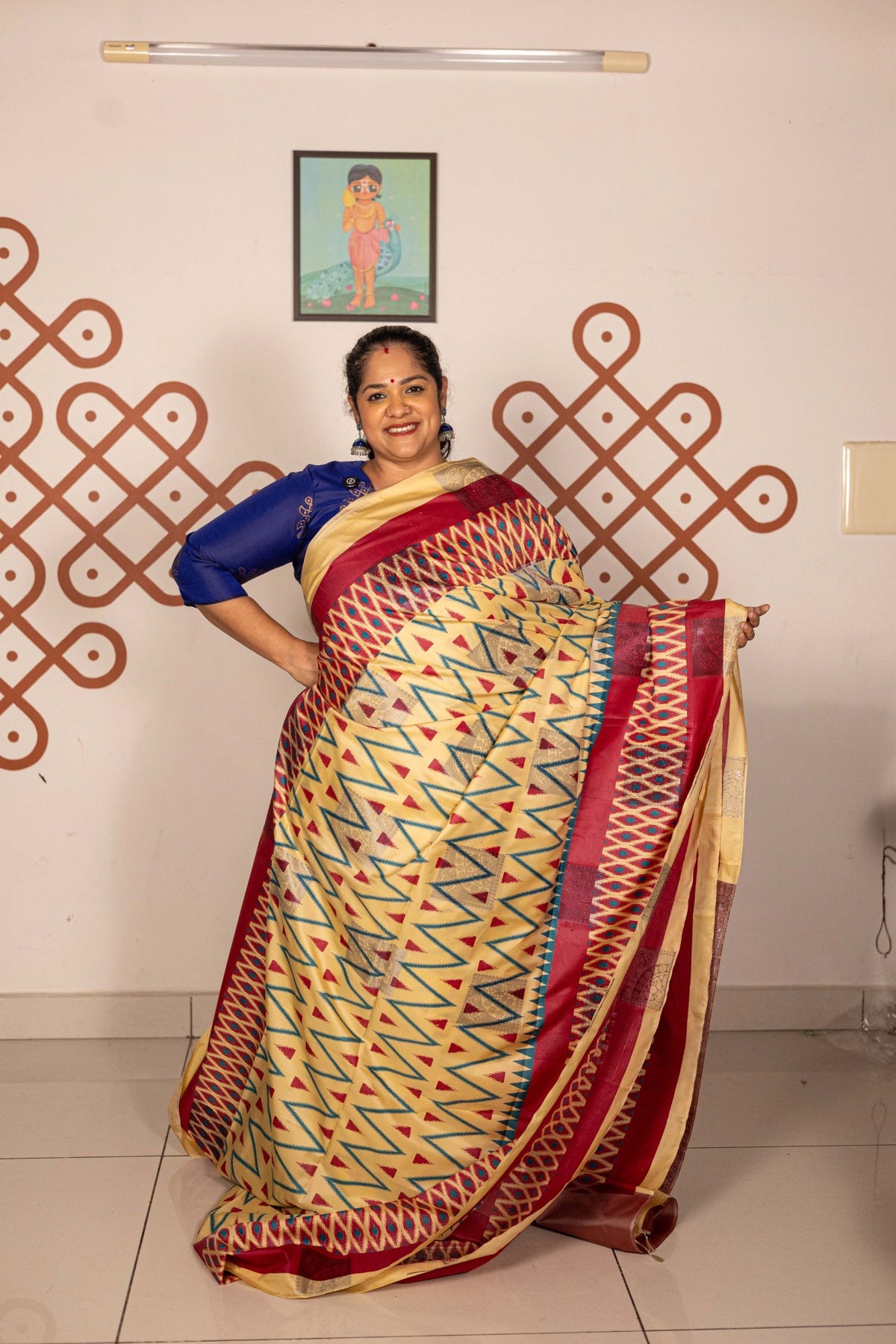 Pochampally printed Semi Soft Silk Saree -Half White with Metallic Grey