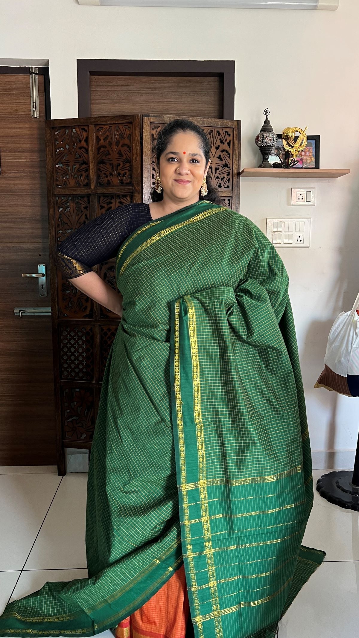 Meenakshi Green Arani Semi Silk Cotton Muthukattam Saree with Rettaipettai Border