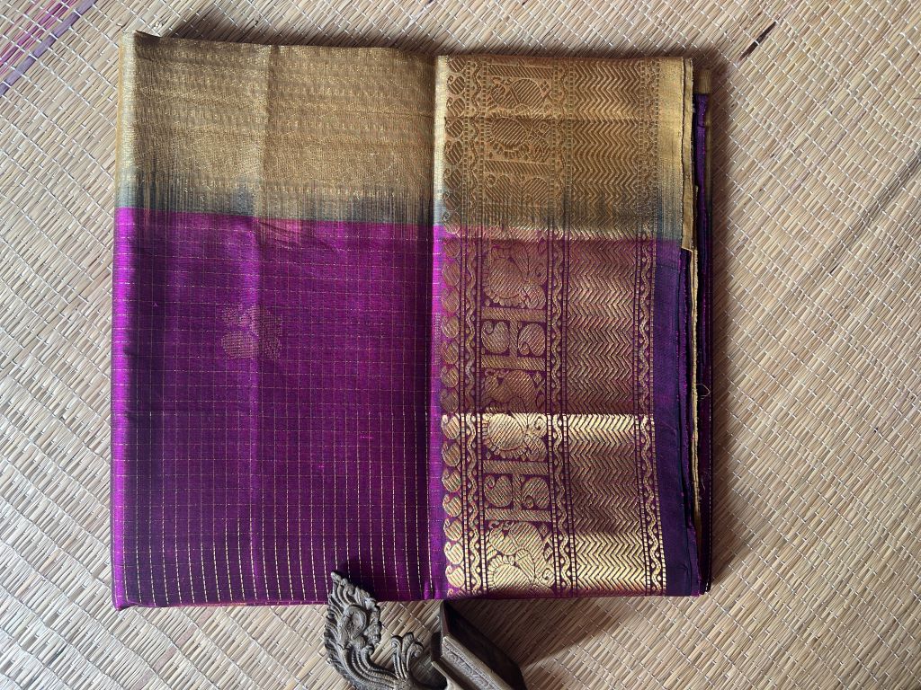 Majenta with cardoman(sage) green mothukattam annam korvai  big border