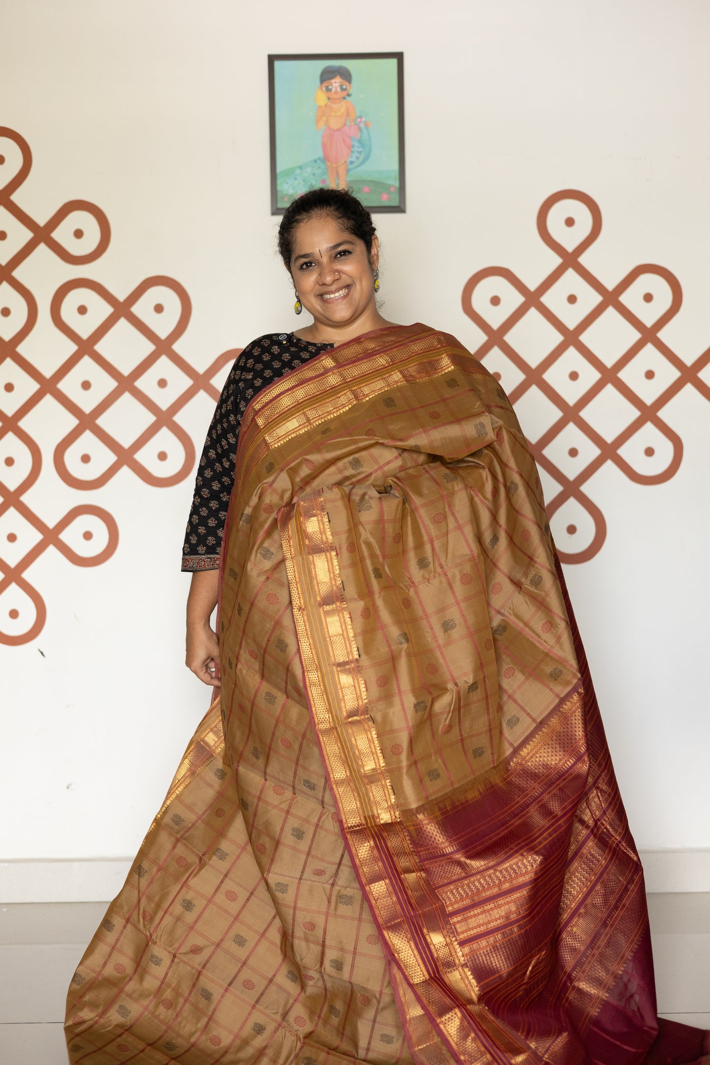 Sappota annam, chakram buttas with maroon silk cotton
