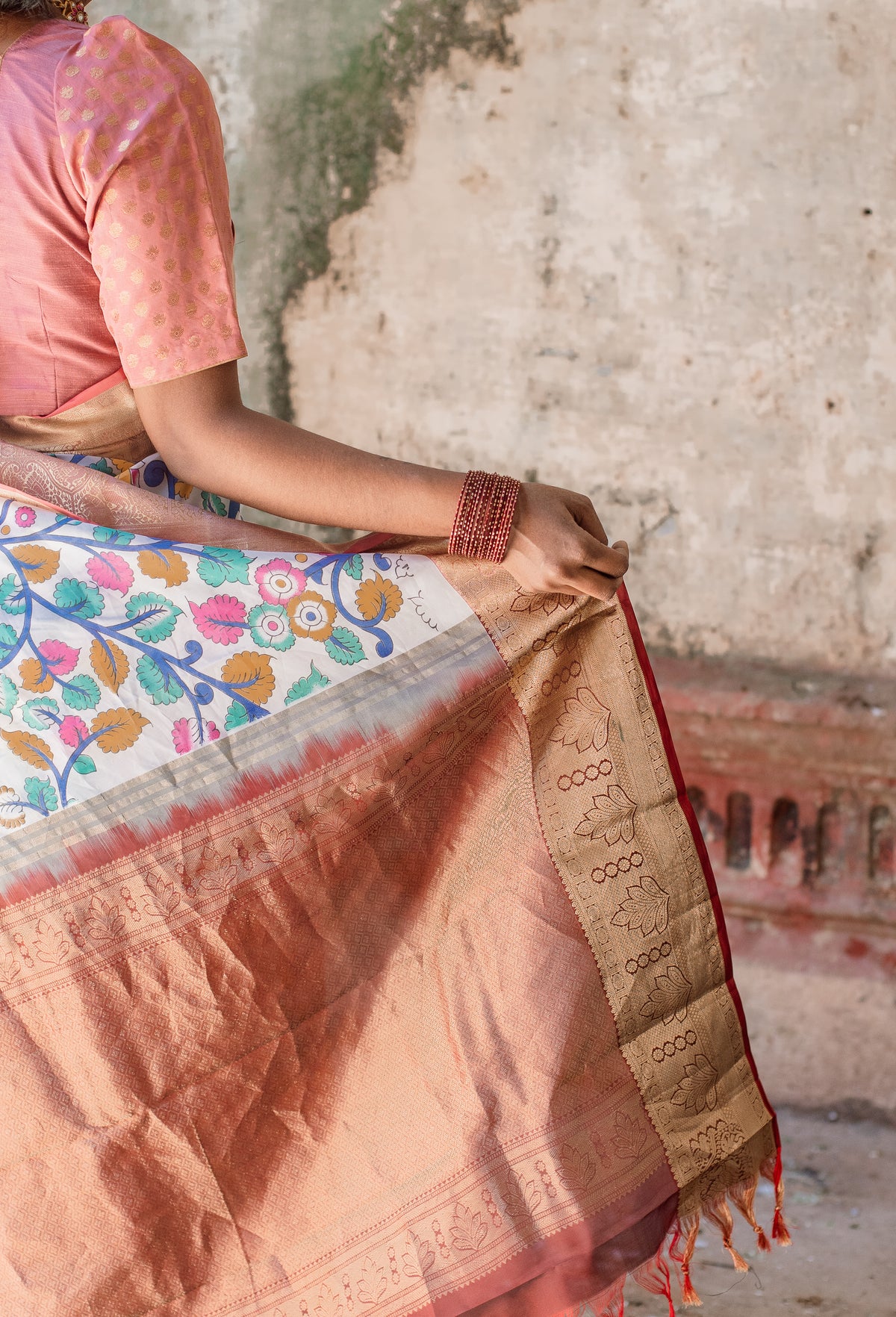 White kalamkari with marron pallu & vanasingaaram border