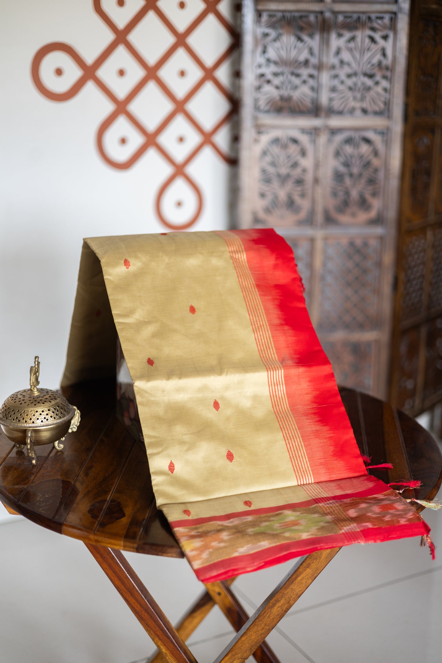 kasavu golden colour with reddish orange pochampally semi silk cotton